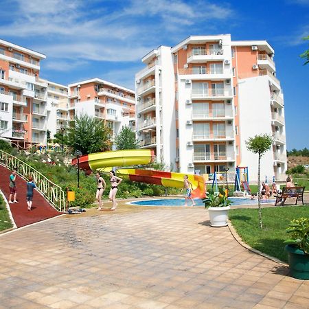 Crown And Imperial Apartments Sweti Wlas Exterior foto