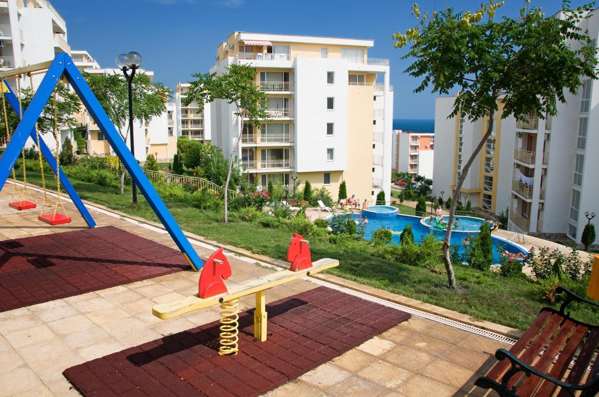 Crown And Imperial Apartments Sweti Wlas Exterior foto