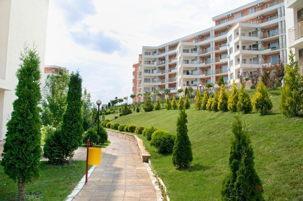 Crown And Imperial Apartments Sweti Wlas Exterior foto